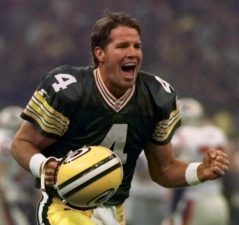 Brett Favre celebrating