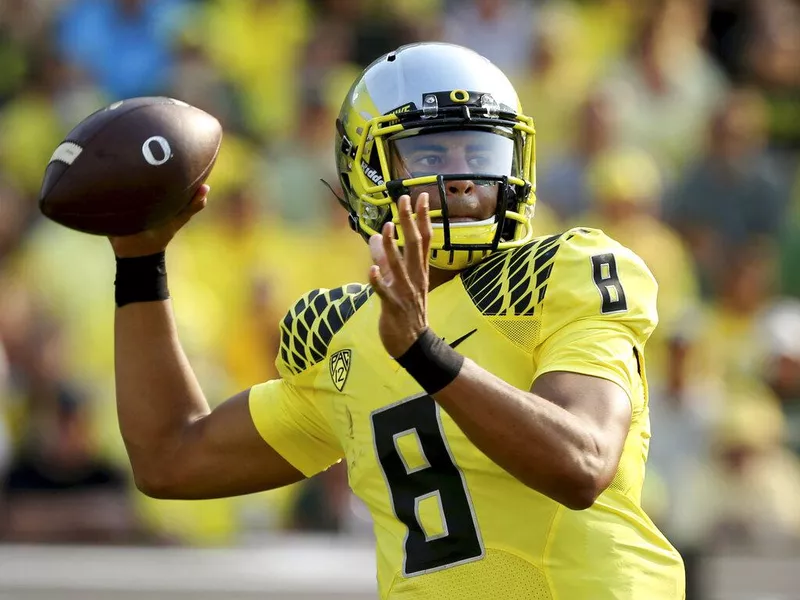 Oregon quarterback Marcus Mariota