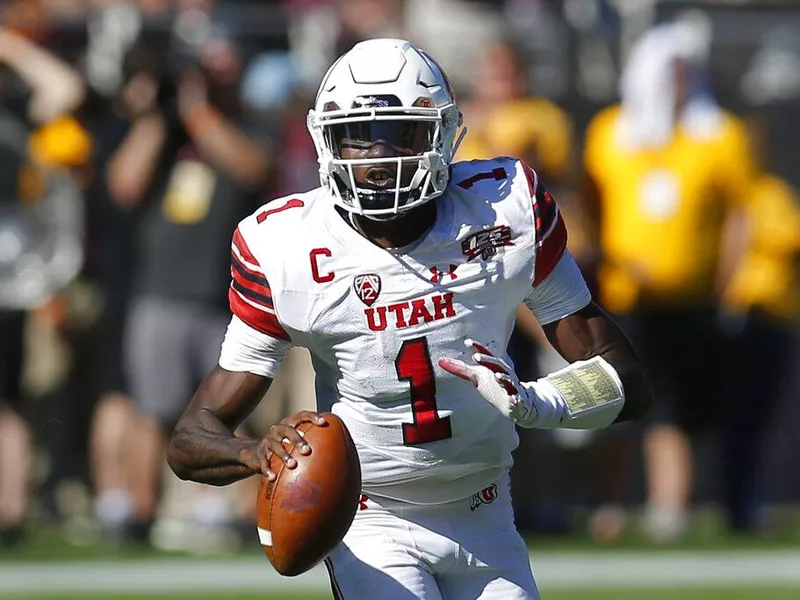 Utah quarterback Tyler Huntley