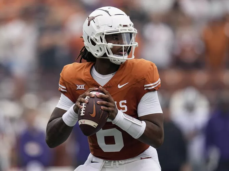 Texas quarterback Maalik Murphy