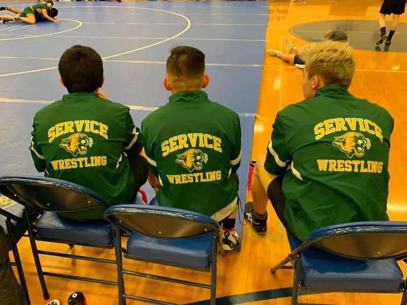 Service High wrestling