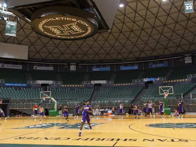 Los Angeles Lakers practicing