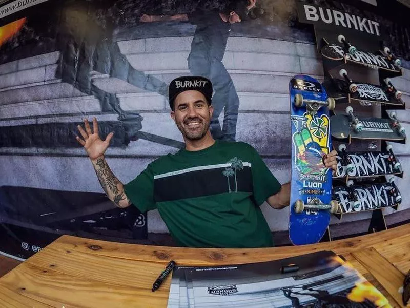 Bob Burnquist signing event