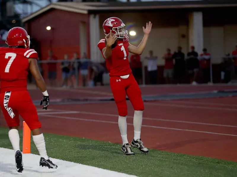 Kahuku High quarterback Waika Crawford