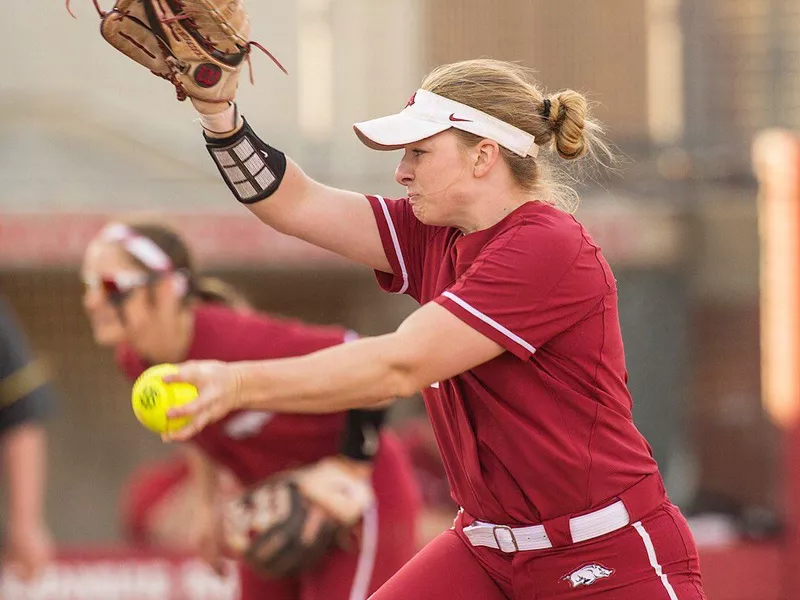 Arkansas pitcher Caroline Hedgecock