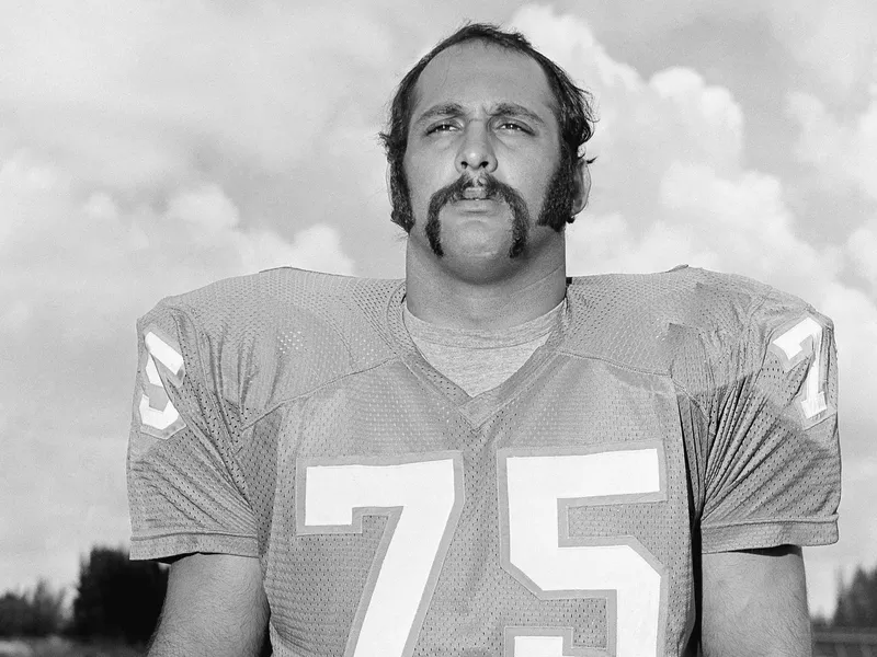 Miami Dolphins tackler Manny Fernandez shown