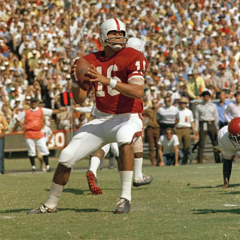 Jim Plunkett in action