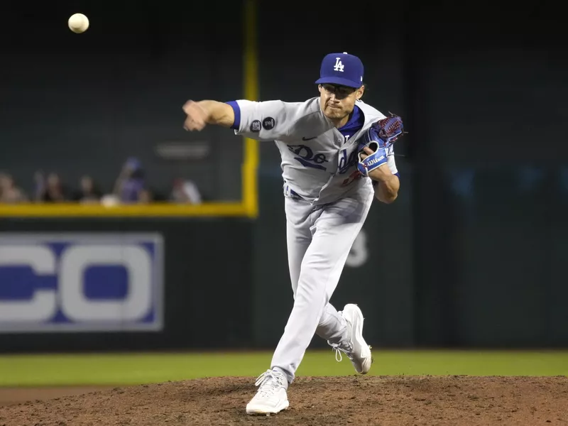 Los Angeles Dodgers relief pitcher Joe Kelly