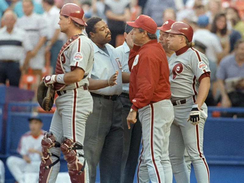 Philadelphia Phillies manager Jim Fregosi argues with crew