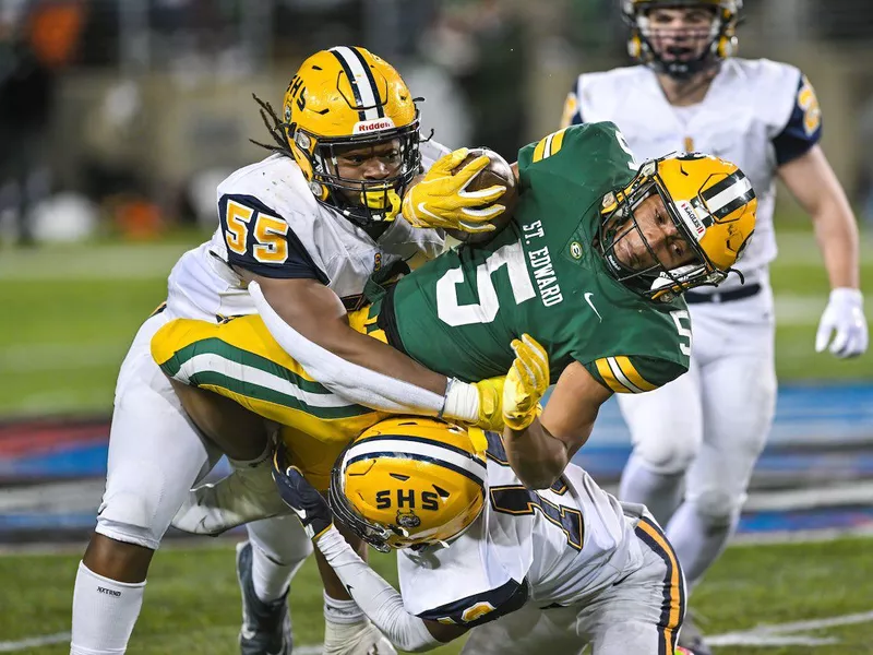 St. Edward running back Marvin Bell