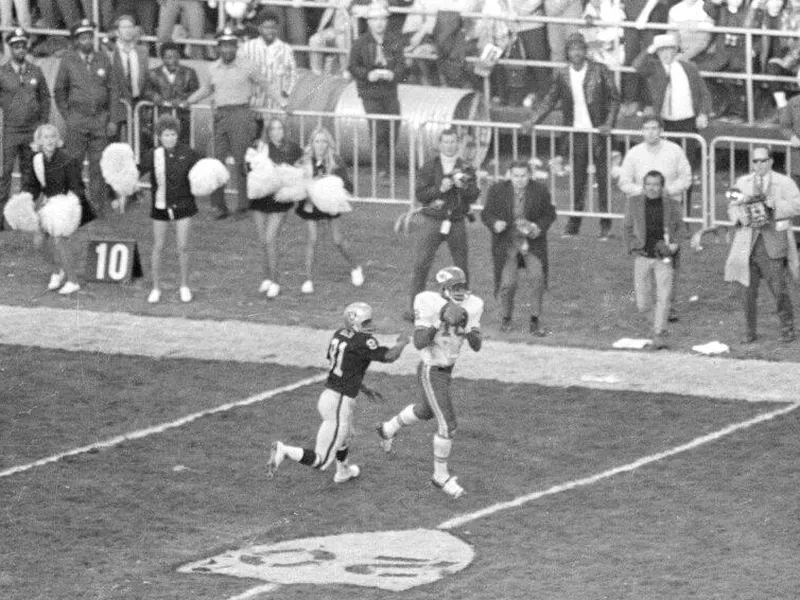 Emmitt Thomas interception