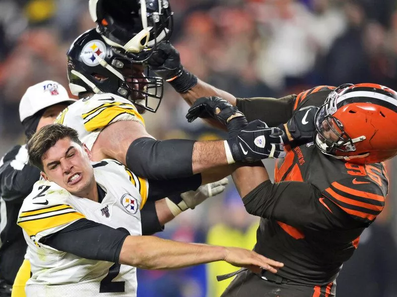 Myles Garrett and Mason Rudolph