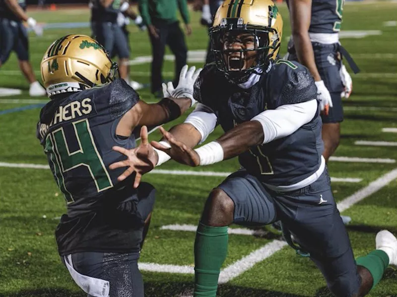 Langston Hughes quarterback Air Noland