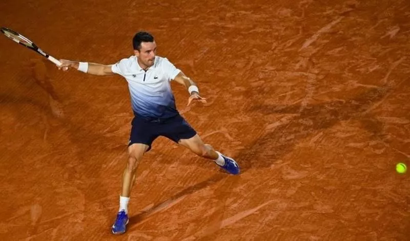 Roberto Bautista Agut in action