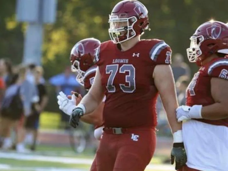 Loomis Chafee offensive lineman Olaus Alinen