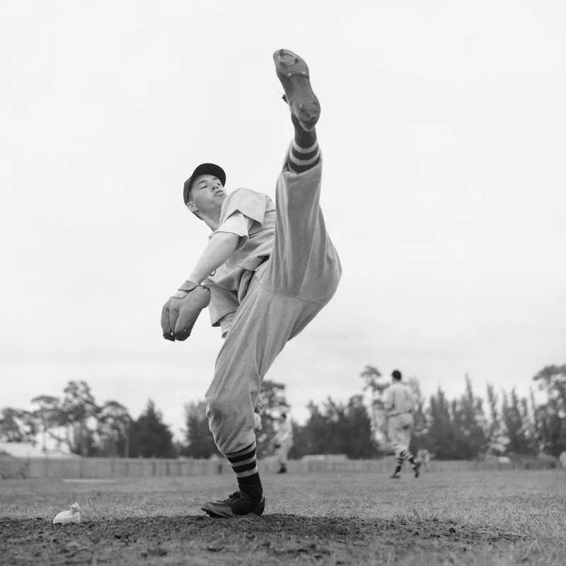 Bob Feller winds up