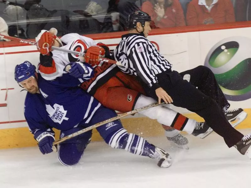 Toronto Maple Leaf Gary Roberts