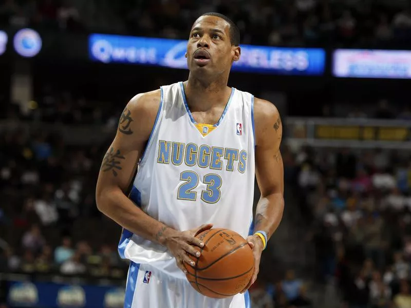 Marcus Camby prepares to shoot free throw