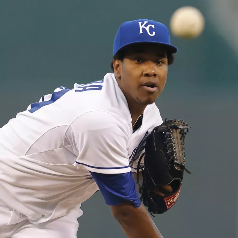 Kansas City Royals pitcher Yordano Ventura throws