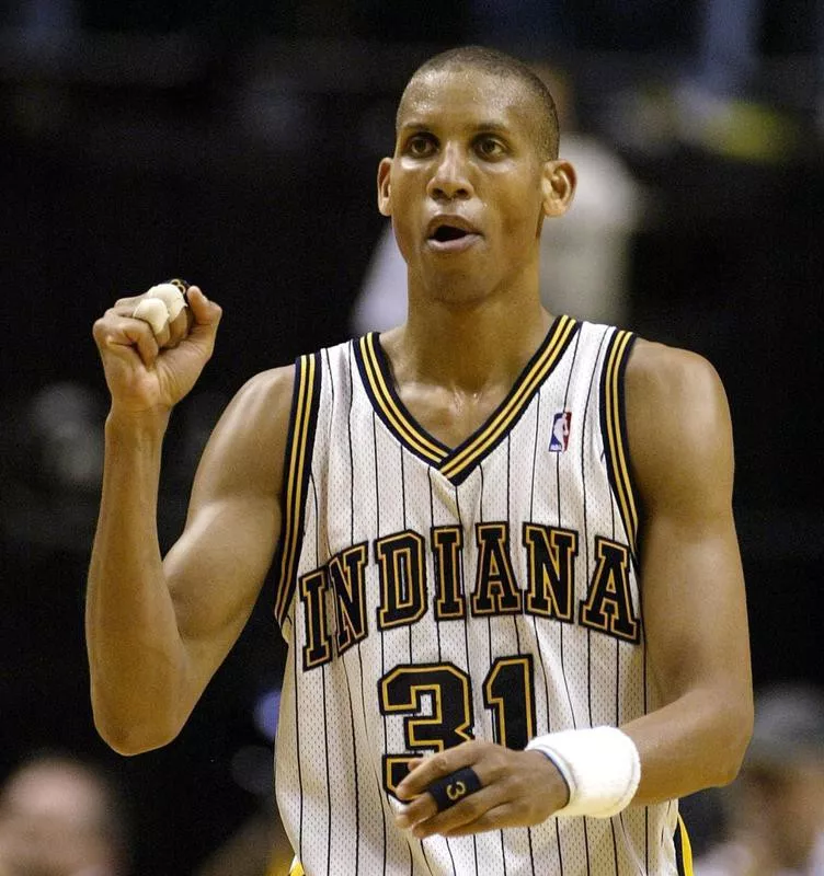 Reggie Miller reacts