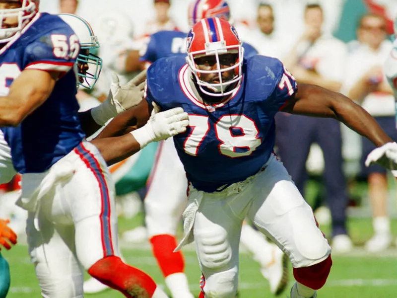 Buffalo Bills defensive end Bruce Smith