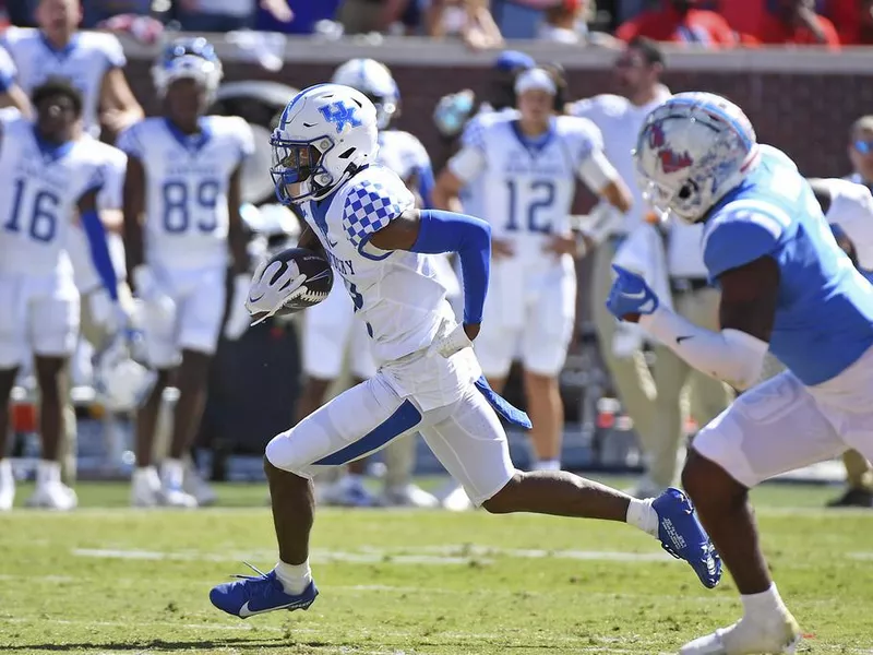 Kentucky wide receiver Barion Brown