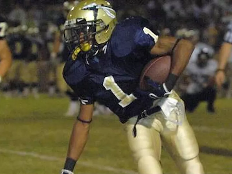 St. John Bosco wide receiver/defensive back Leon McFadden