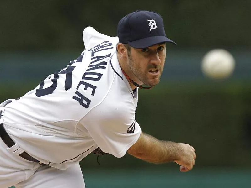 Justin Verlander pitching for Detroit Tigers