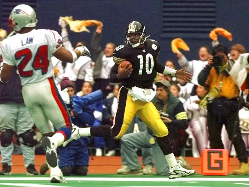 Pittsburgh Steelers quarterback Kordell Stewart