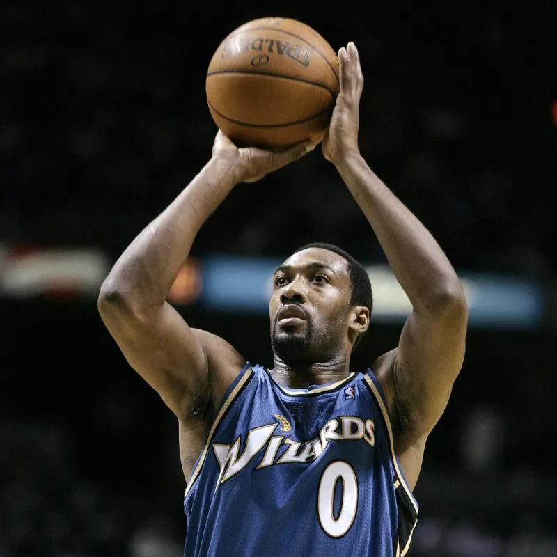 Gilbert Arenas shoots free throw