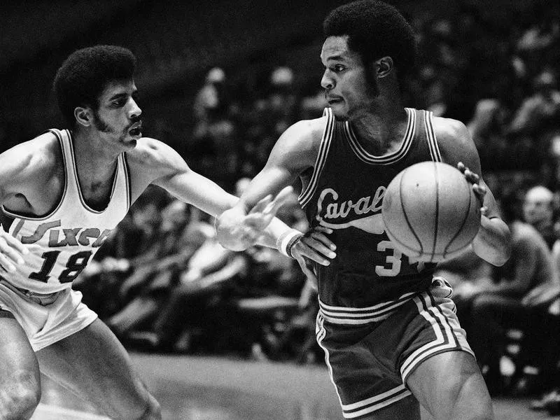 Austin Carr