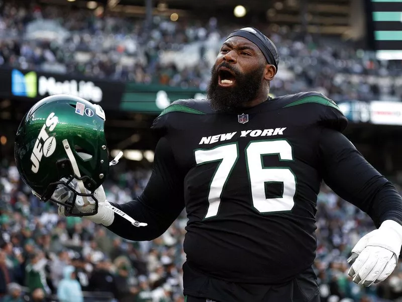 New York Jets logo on helmet