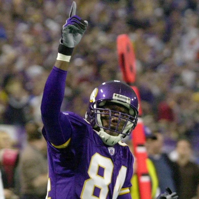 Randy Moss celebrates 24-yard touchdown reception