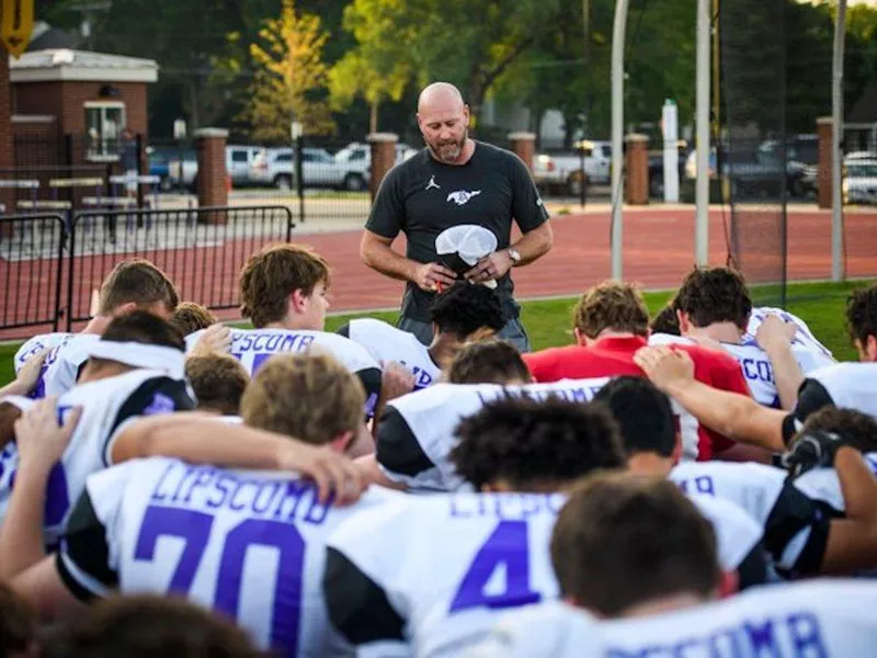 Lipscomb Academy head coach Trent Dilfer