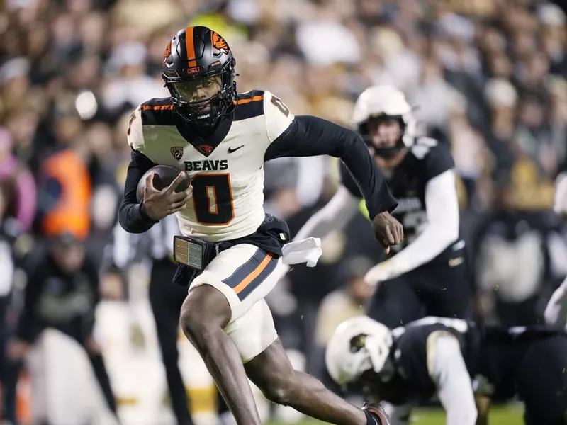 Oregon State quarterback Aidan Chiles,