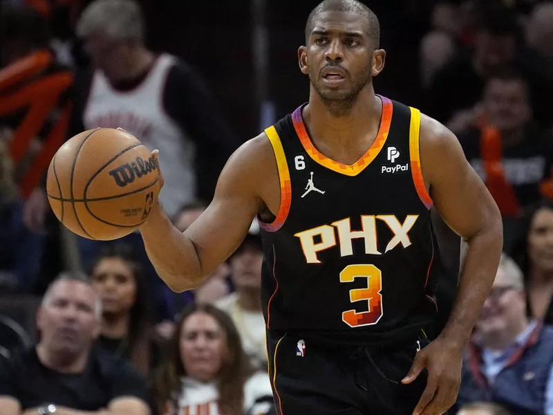 Phoenix Suns guard Chris Paul