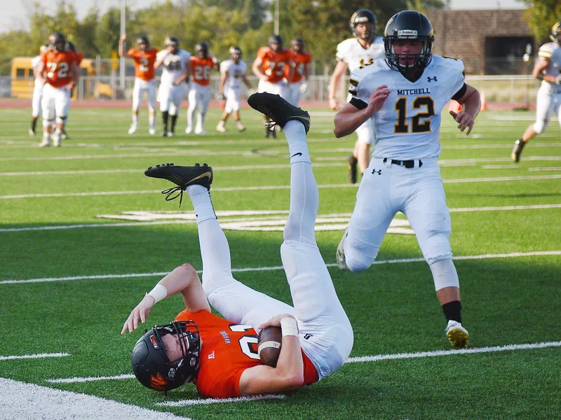 Washington Warriors player making a play