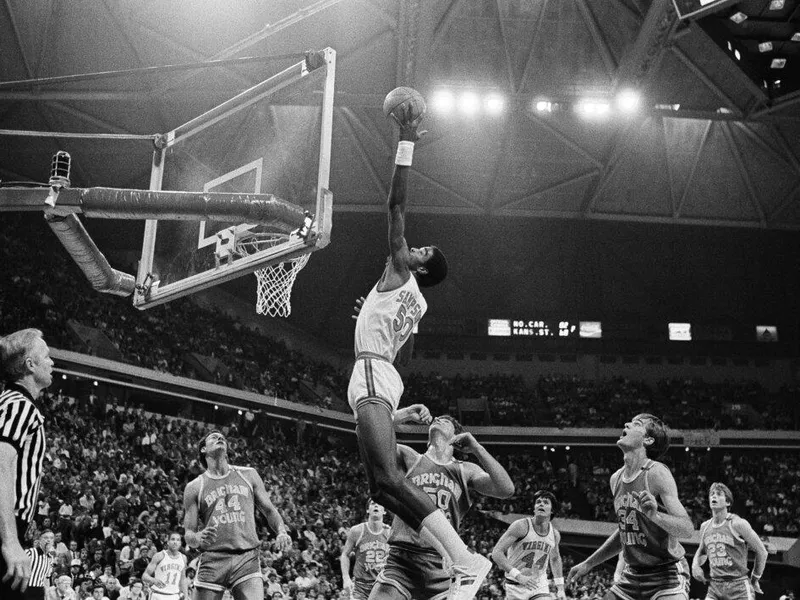 Ralph Sampson,Steve Trumbo,Greg Kite