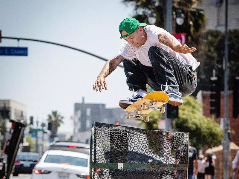 Andrew Reynolds city skating