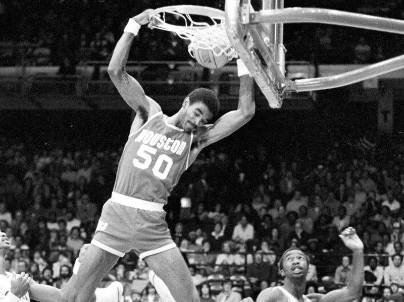 Houston Rockets' Ralph Sampson