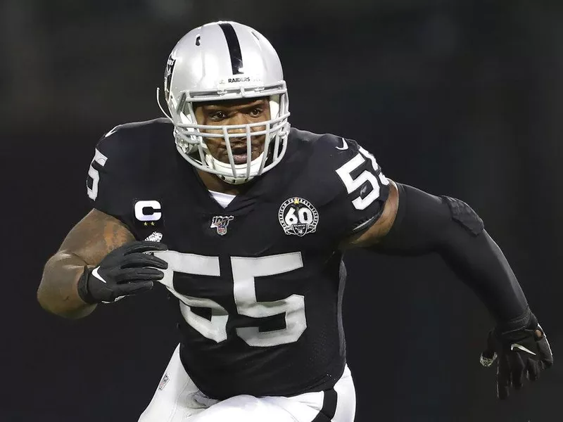 Oakland Raiders linebacker Vontaze Burfict