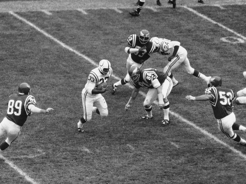 Lenny Moore running with the ball