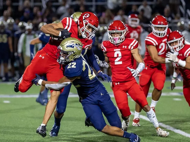 St. John Bosco defensive back Ty Lee