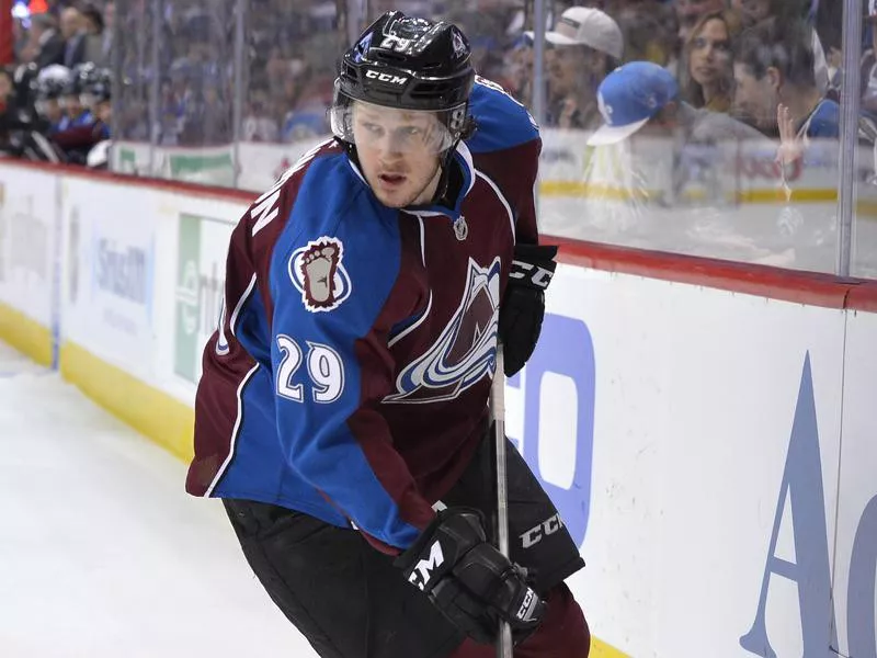 Nathan MacKinnon