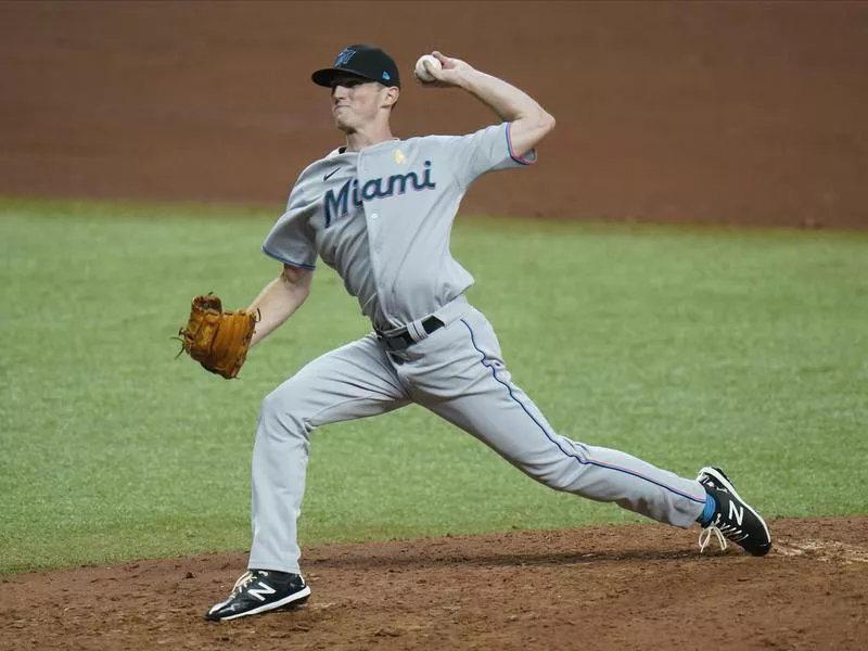 Miami Marlins relief pitcher Brandon Leibrandt in action