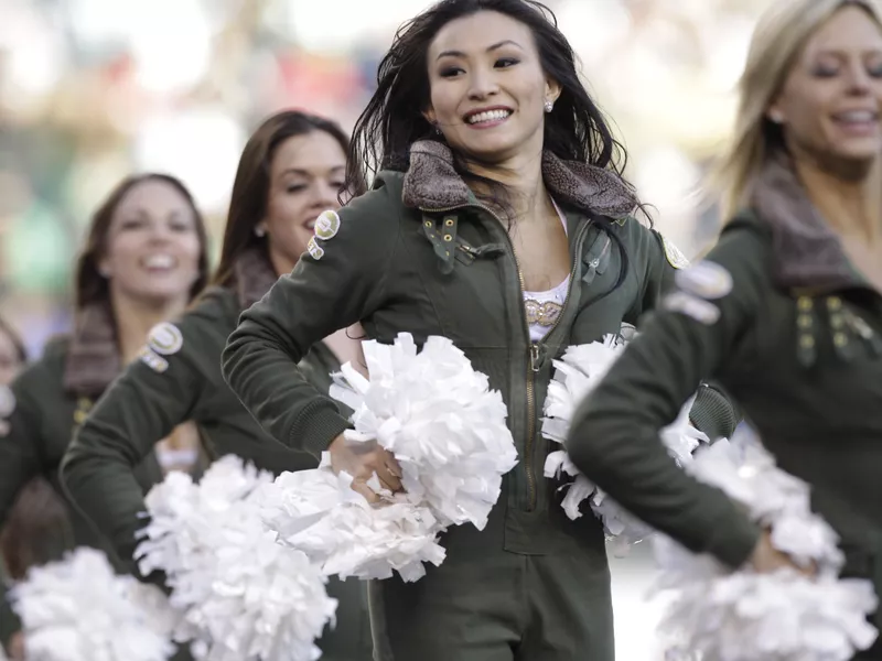 New York Jets Flight Crew 2011