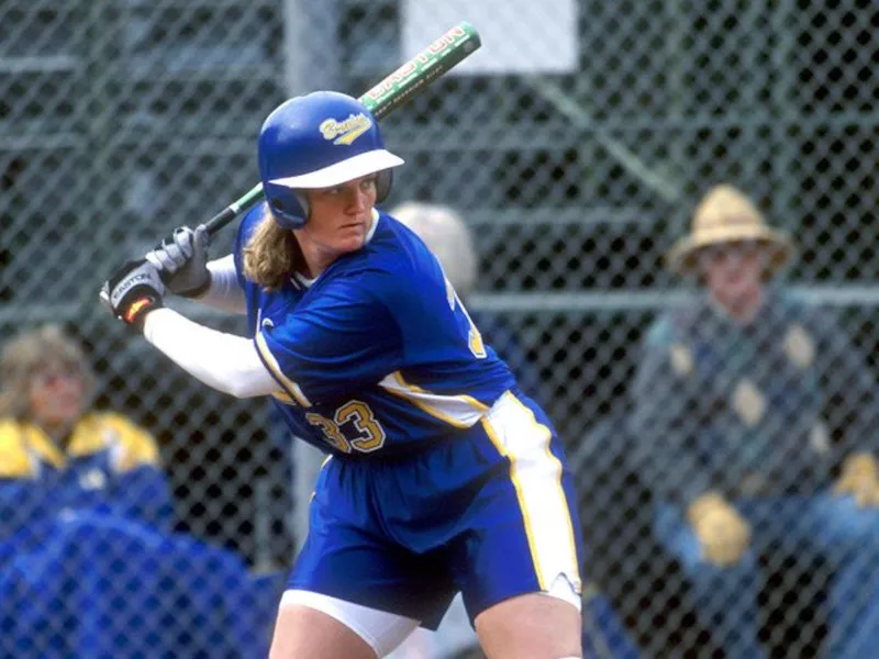 UCLA catcher Stacey Nuveman