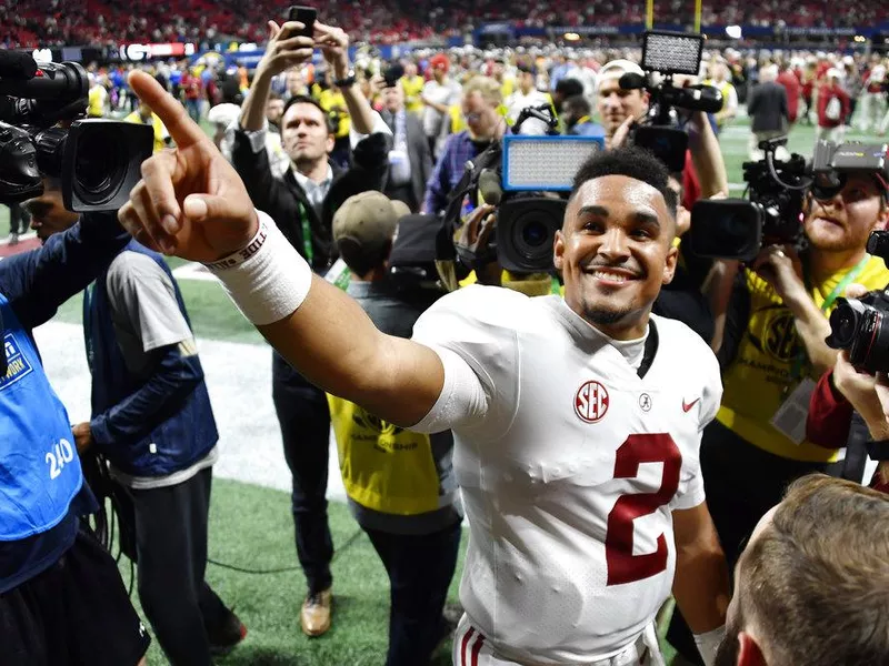 Alabama quarterback Jalen Hurts in 2018