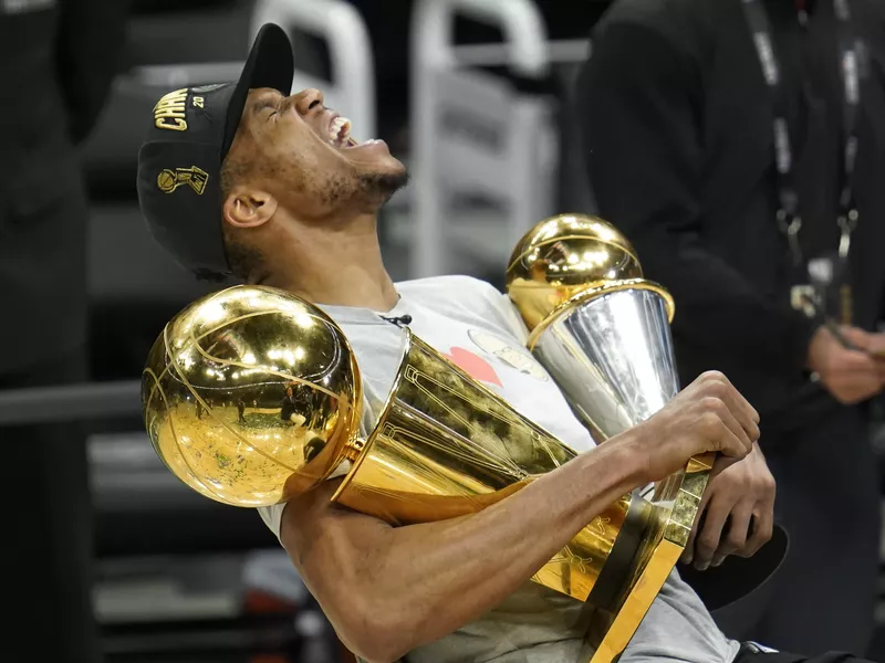 Giannis Antetokounmpo celebrating