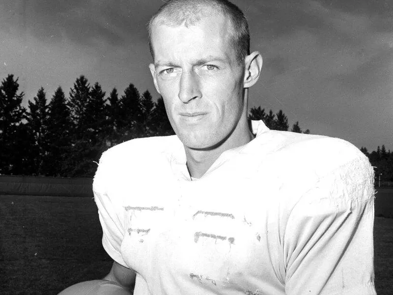 Oregon State quarterback Terry Baker